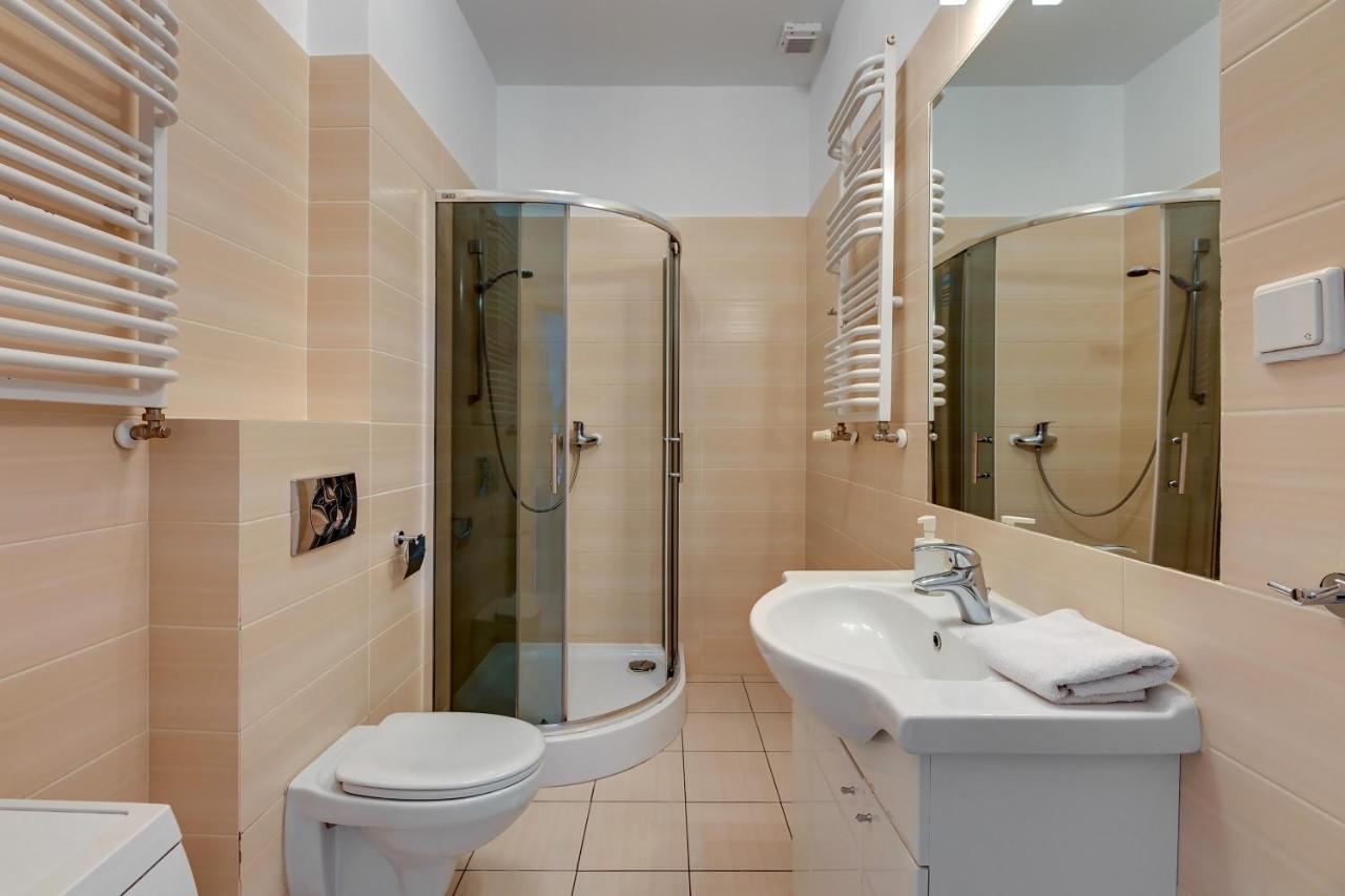 Baltic Apartment By The Sea กดัญสก์ ภายนอก รูปภาพ
